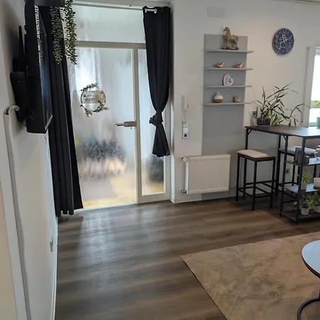 Appartement Moderne & Moeblierte 60qm *
